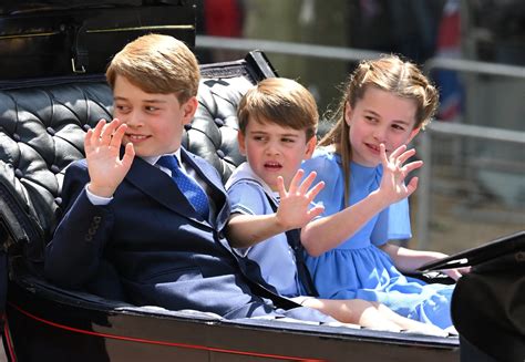 24 7 royal news.